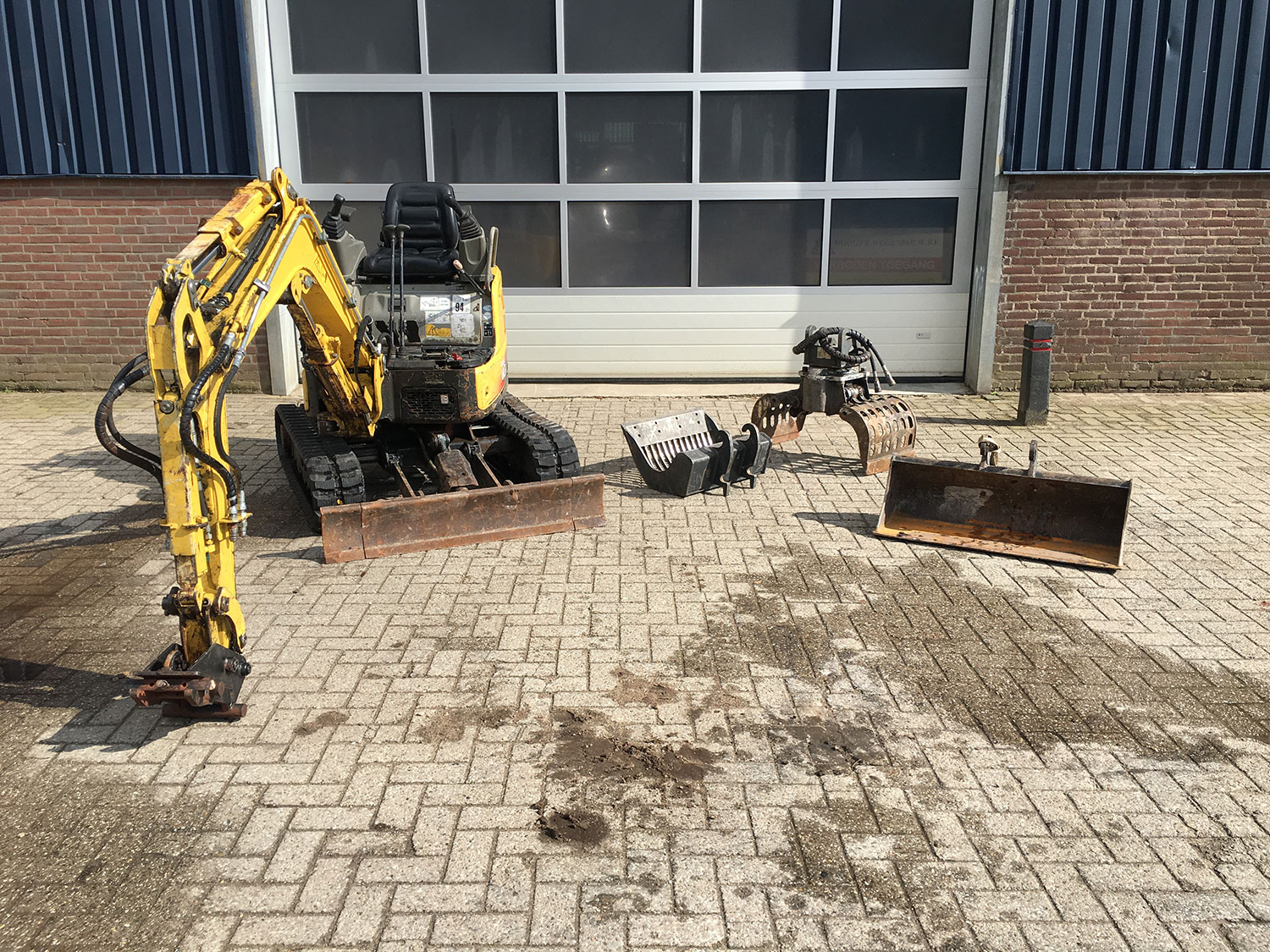 Machineverhuur Gelderland - Yanmar VIO 17